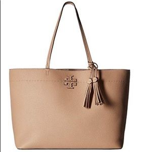 NWT Large Tory Burch McGraw tote in Devon Sand